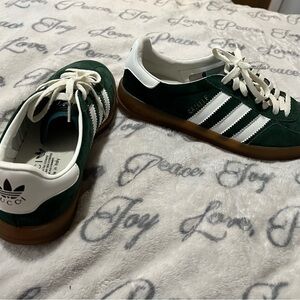 Mens  11 GUCCI ADIDAS gazelle